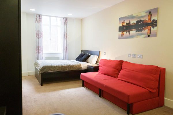 Oxford Circus residence - Platinum Plus Studio